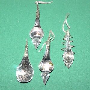 Set Of 4 Christmas Ornaments Acrylic Faceted Teardrop Orb Shape Vintage